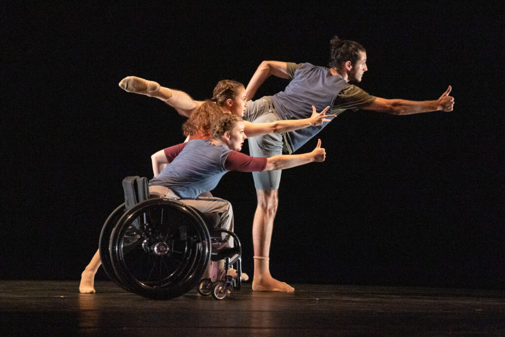 DancingWheels_2